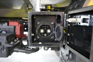 ���ǵ�T4 �Ƽ��� 3.815�׵��Ŵ��綯��ʽ�Ῠ ����62.4kWhͼƬ