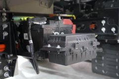 比亚迪T4 科技版 3.815米单排纯电动厢式轻卡 弗迪62.4kWh