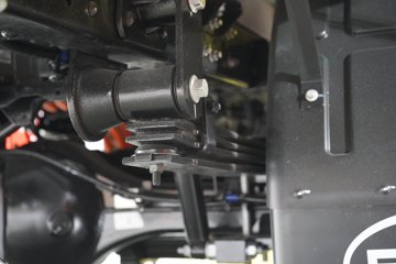 ���ǵ�T4 �Ƽ��� 3.815�׵��Ŵ��綯��ʽ�Ῠ ����62.4kWhͼƬ