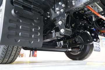 ���ǵ�T4 �Ƽ��� 3.815�׵��Ŵ��綯��ʽ�Ῠ ����62.4kWhͼƬ