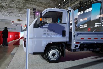 ���ǵ�T4 �Ƹ��� 3.815�׵��Ŵ��綯�����Ῠ ����62.3kWhͼƬ