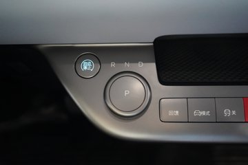 ���ǵ�T4 �Ƹ��� 3.815�׵��Ŵ��綯�����Ῠ ����62.3kWhͼƬ