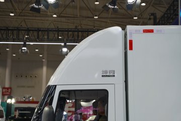 ��������ET9  ������ 4.15�׵��Ŵ��綯��ʽ�Ῠ ����ʱ��120.27kWhͼƬ