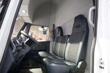 ��������ET9  ������ 4.15�׵��Ŵ��綯��ʽ�Ῠ ����ʱ��120.27kWhͼƬ