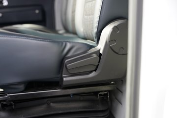 ��������ET9  ������ 4.15�׵��Ŵ��綯��ʽ�Ῠ ����ʱ��120.27kWhͼƬ