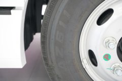 江淮坤鹏ET9  豪华版 4.15米单排纯电动厢式轻卡 宁德时代120.27kWh