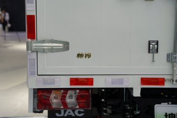 ��������ET9  ������ 4.15�׵��Ŵ��綯��ʽ�Ῠ ����ʱ��120.27kWhͼƬ