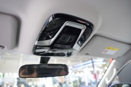 悍途&nbsp;皮卡驾驶室                                               图片