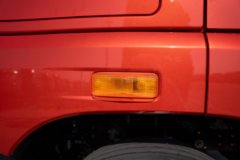 青岛解放JH6 300马力 4X2 柴油 9.7米冷藏车