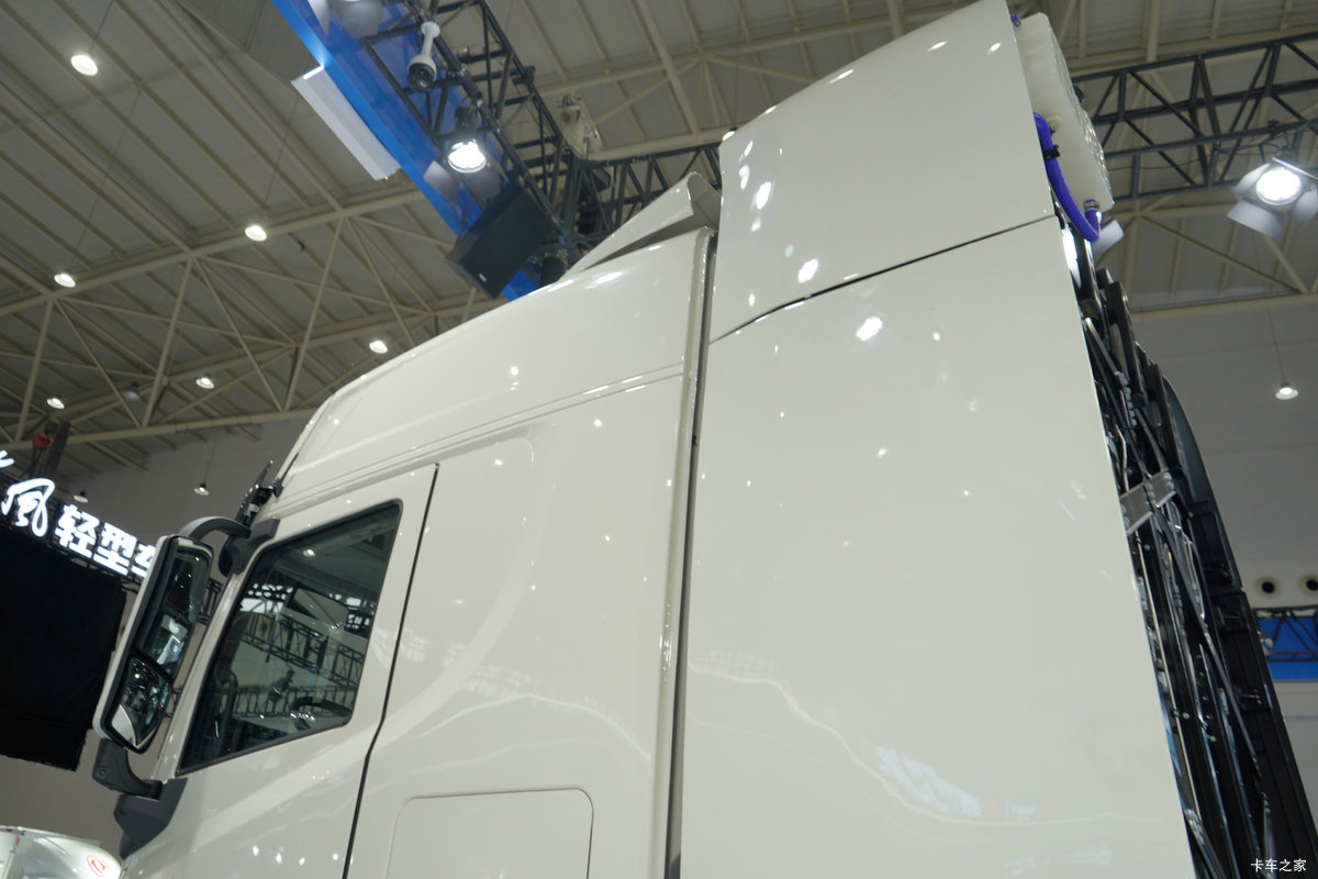 ���������콢GX 4X2 ��ȼ�ϵ��ǣ���� 99kWh���