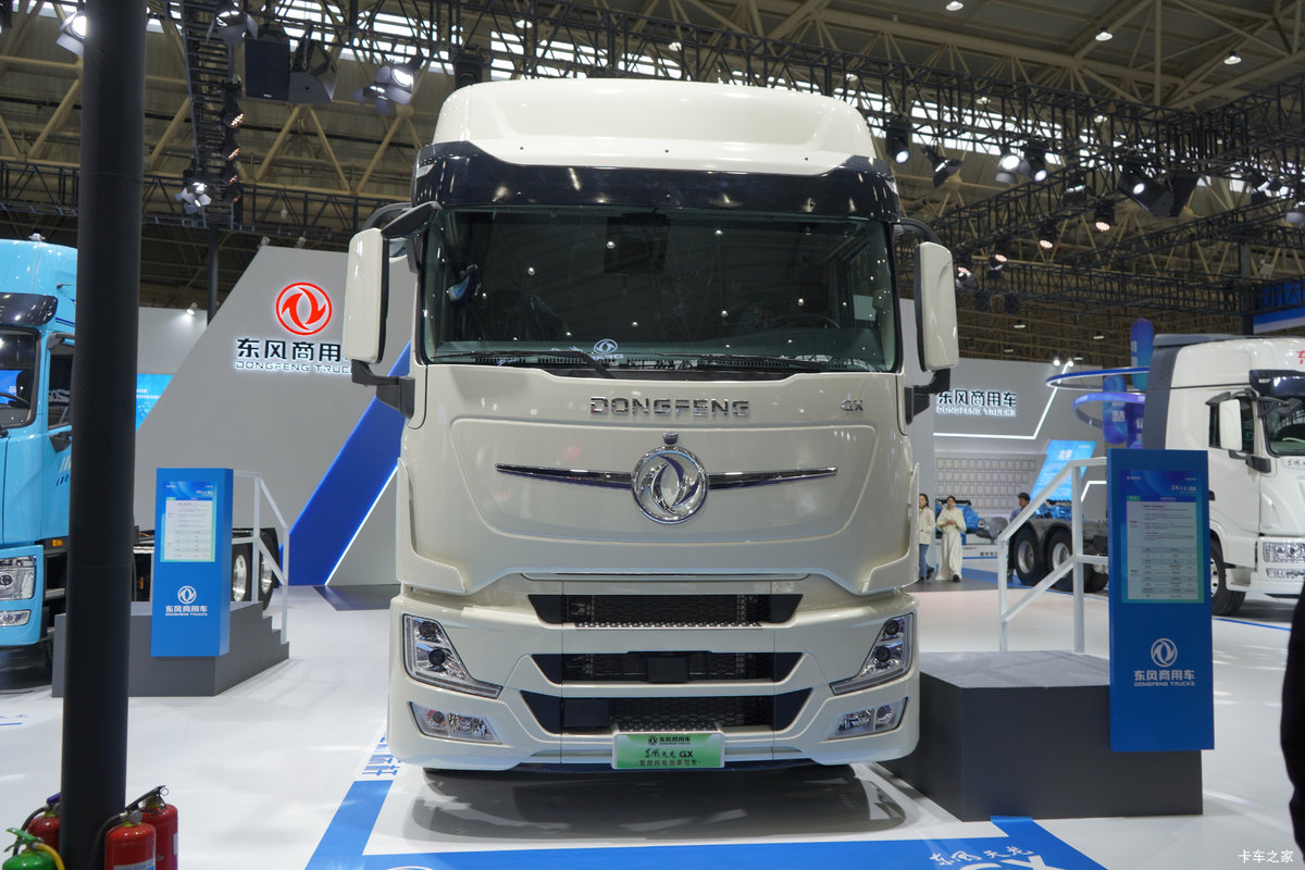 ���������콢GX 4X2 ��ȼ�ϵ��ǣ���� 99kWh���