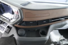 东风天龙旗舰GX 4X2 氢燃料电池牵引车 99kWh