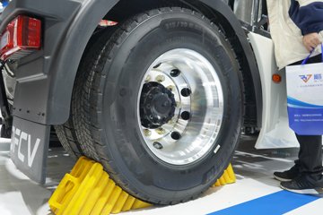 ���������콢GX 4X2 ��ȼ�ϵ��ǣ���� 99kWhͼƬ