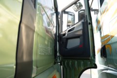 青岛解放JH6 智越版 12.5L柴油 580马力 6X4 法士特16档 AMT自动档 牵引车 青岛解放JH6 智越版 12.5L柴油 580马力 6X4 法士特16档 AMT自动档 牵引车