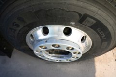 青岛解放JH6 智越版 12.5L柴油 580马力 6X4 法士特16档 AMT自动档 牵引车 青岛解放JH6 智越版 12.5L柴油 580马力 6X4 法士特16档 AMT自动档 牵引车