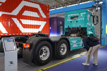 Z2A&nbsp;电动牵引车外观图片