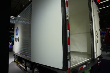 ����EV360 4X2 4.1�׵��Ŵ��綯��س� ����ʱ��81.14kWhͼƬ