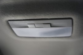 EV360&nbsp;电动冷藏车驾驶室图片