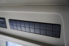 东风天龙KL 6X4 增程混动牵引车 宁德时代78.3kWh