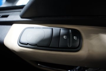 ��������KL 6X4 ���̻춯ǣ���� ����ʱ��78.3kWhͼƬ