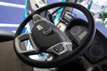 ��������KL 6X4 ���̻춯ǣ���� ����ʱ��78.3kWhͼƬ