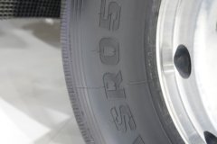 东风天龙KL 6X4 增程混动牵引车 宁德时代78.3kWh