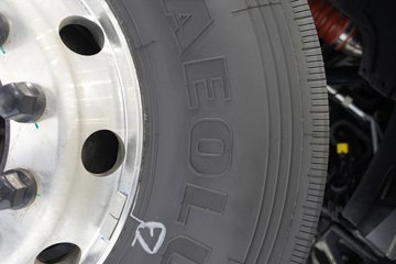 ��������KL 6X4 ���̻춯ǣ���� ����ʱ��78.3kWhͼƬ