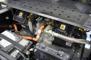 ��������KL 6X4 ���̻춯ǣ���� ����ʱ��78.3kWhͼƬ