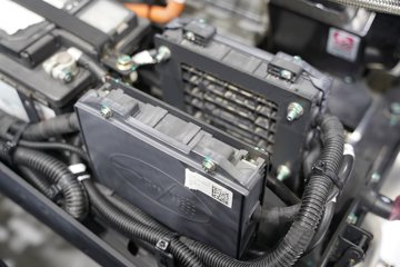 ��������KL 6X4 ���̻춯ǣ���� ����ʱ��78.3kWhͼƬ