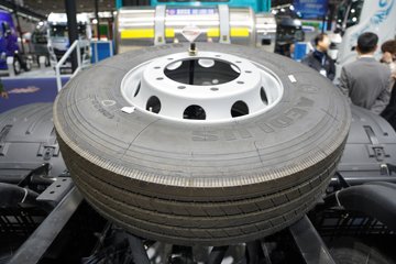 ��������KL 6X4 ���̻춯ǣ���� ����ʱ��78.3kWhͼƬ