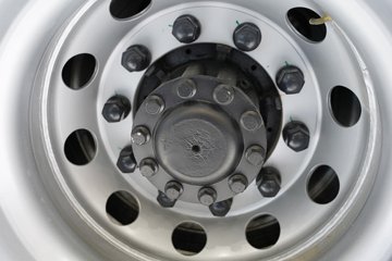 ��������KL 6X4 ���̻춯ǣ���� ����ʱ��78.3kWhͼƬ