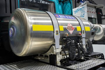 ��������KL 6X4 ���̻춯ǣ���� ����ʱ��78.3kWhͼƬ