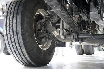 ��������KL 6X4 ���̻춯ǣ���� ����ʱ��78.3kWhͼƬ