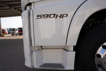 �ൺ��� JH6�ؿ� ������ 590���� 6X4 LNG�Զ���Σ��Ʒǣ����ͼƬ