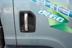 解放虎6G 4.16米单排插电式混合动力仓栅式轻卡 盟固利14.016kWh