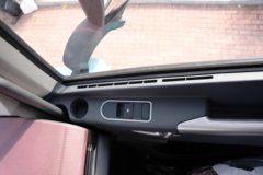 解放鹰驰 6X4 纯电动牵引车 宁德时代400.61kWh