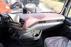 解放鹰驰 6X4 纯电动牵引车 宁德时代400.61kWh