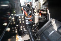 解放鹰驰 6X4 纯电动牵引车 宁德时代400.61kWh