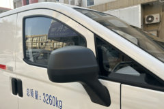 货拉拉多拉大面 2025款 超充梦想版 3座 纯电动封闭货车 宁德时代43.53kWh