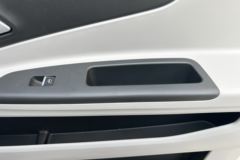 货拉拉多拉大面 2025款 超充梦想版 3座 纯电动封闭货车 宁德时代43.53kWh