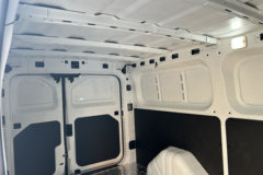 货拉拉多拉大面 2025款 超充梦想版 3座 纯电动封闭货车 宁德时代43.53kWh