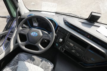 һ�����J6P 6X4 ���綯ǣ���� ����ʱ��400.61kWhͼƬ