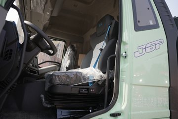 һ�����J6P 6X4 ���綯ǣ���� ����ʱ��400.61kWhͼƬ