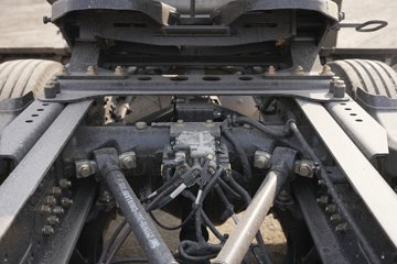 һ�����J6P 6X4 ���綯ǣ���� ����ʱ��400.61kWhͼƬ