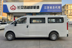 跨越星光电动封闭厢货济宁市火热促销中 让利高达0.3万