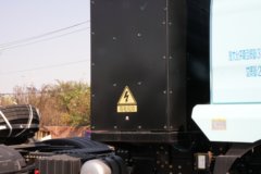 陕汽德龙新M3000 轻量化版 6X4 纯电动牵引车 宁德时代400.61kWh