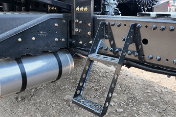 �ൺ��� JH6�ؿ� 6X4 ���綯ǣ����423.936kWhͼƬ