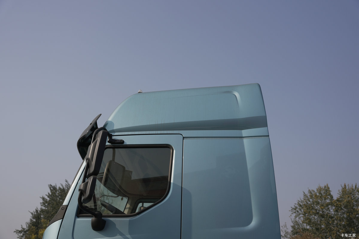 �������� ����H5�ؿ� 6X4 ���綯ǣ����359kWh���