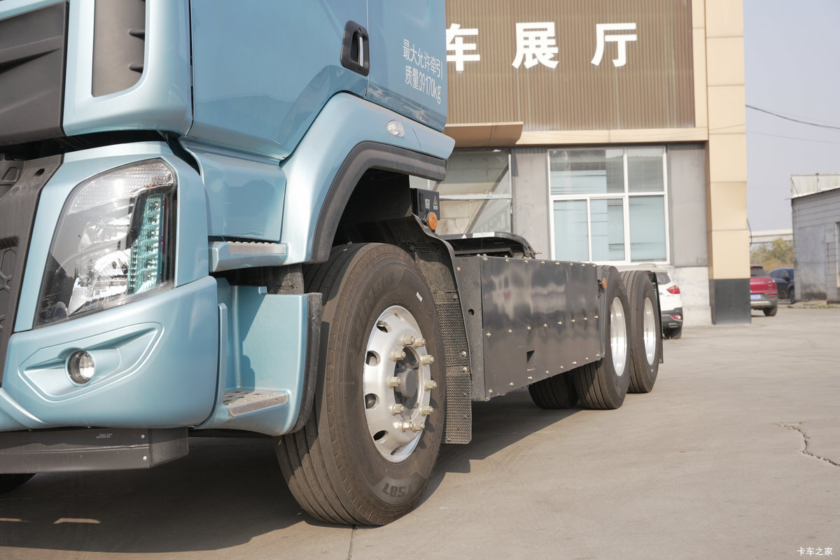 �������� ����H5�ؿ� 6X4 ���綯ǣ����359kWh���