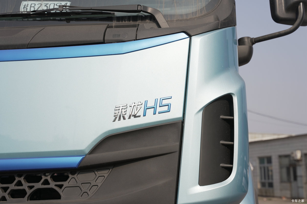 �������� ����H5�ؿ� 6X4 ���綯ǣ����359kWh���